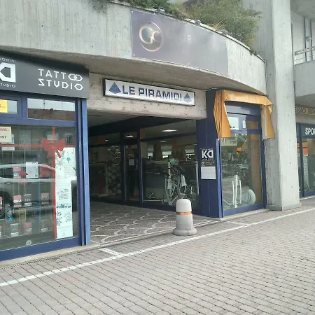 Post A Post Alba (Piedmont)