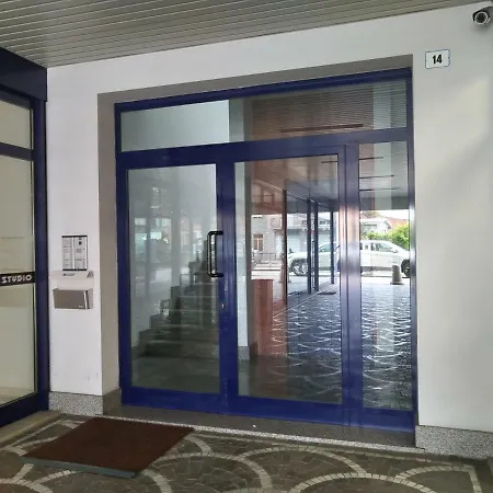 Post A Post Appartement